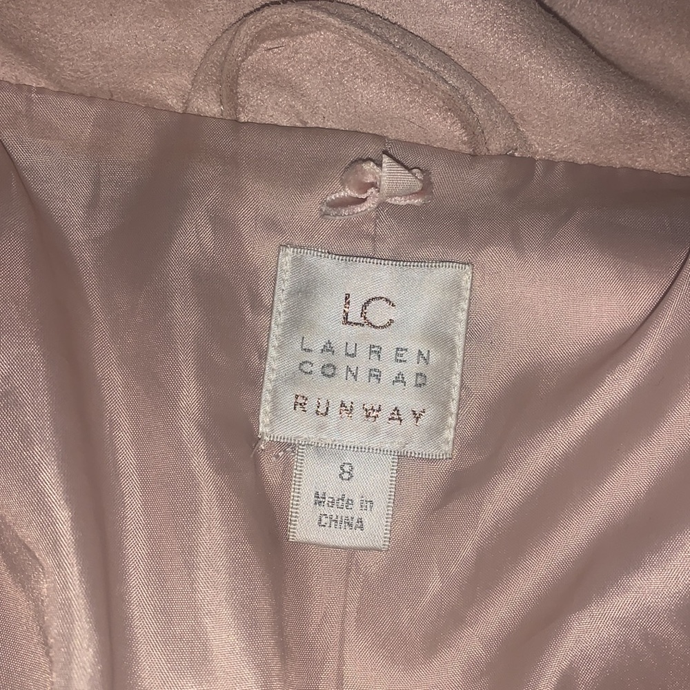 LC Jacket - Picture 4 of 4